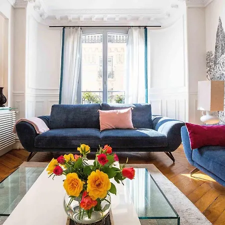 Apartment Veeve - Pastel Pinks In